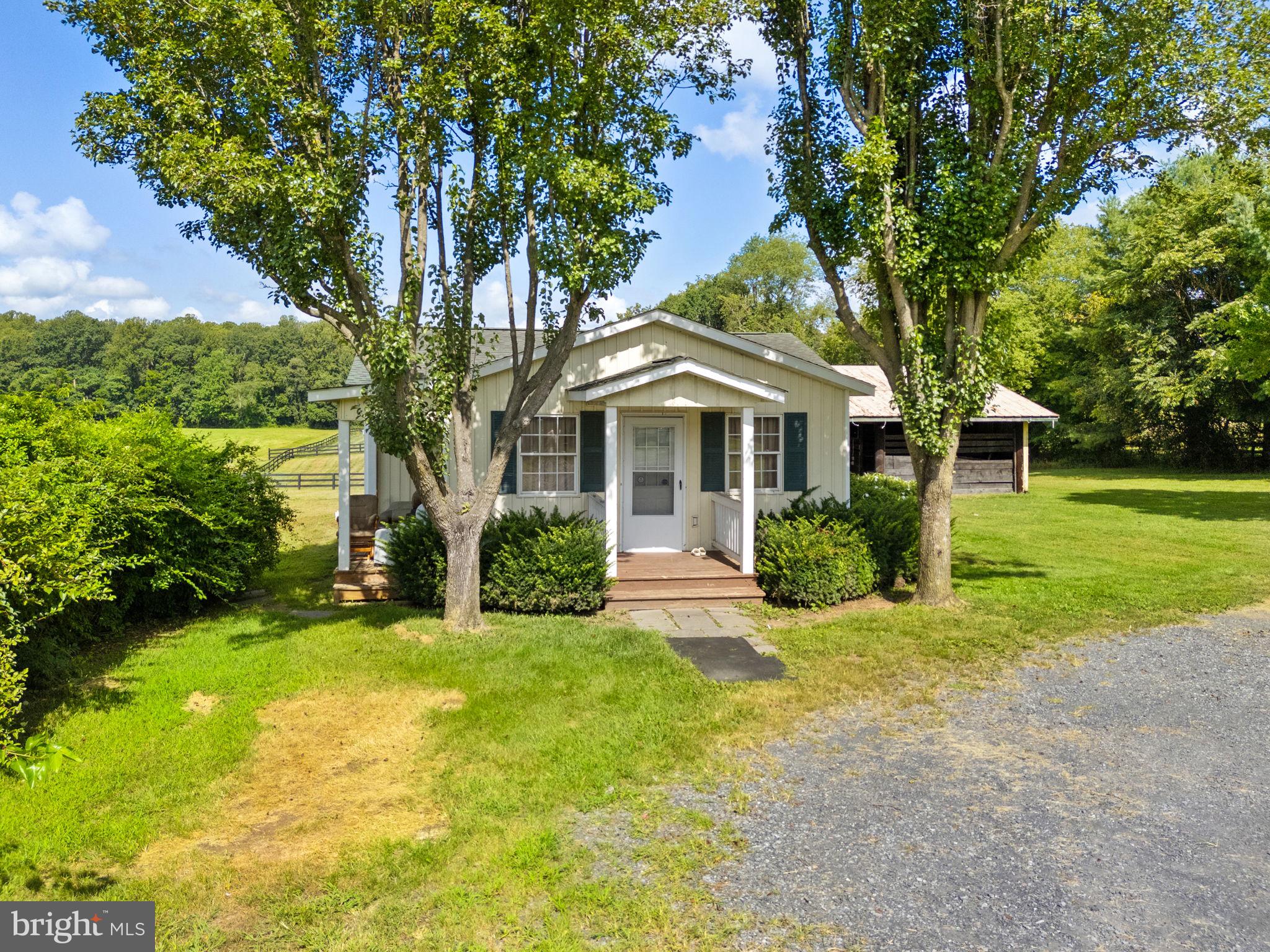 3418 Halfway Rd