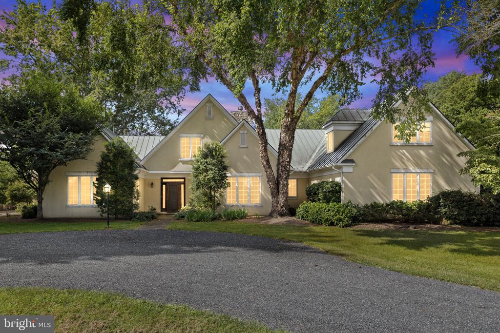3418 Halfway Rd