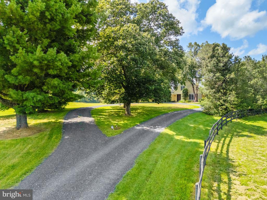 3418 Halfway Rd