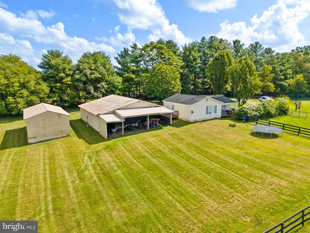 3418 Halfway Rd