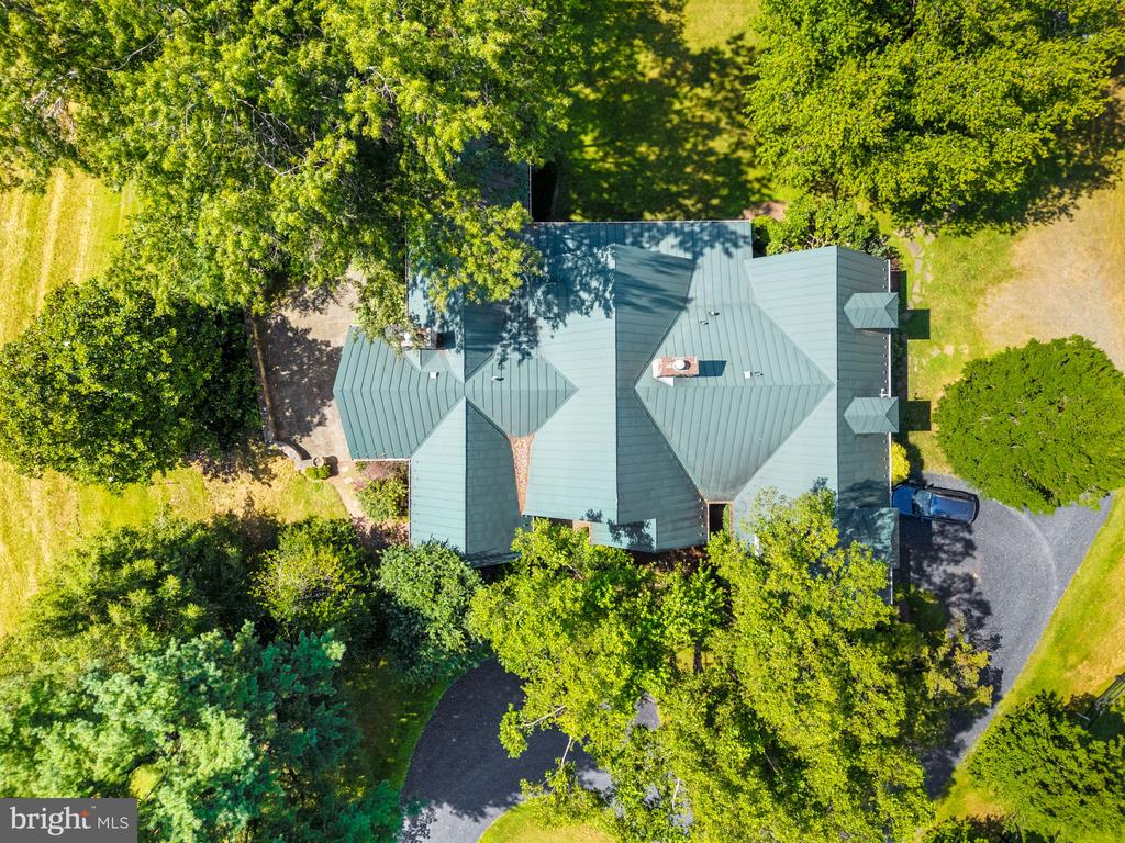 3418 Halfway Rd