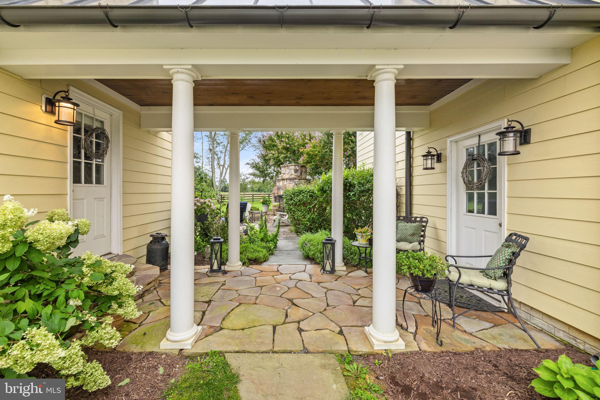 6437 JOHN S MOSBY HIGHWAY