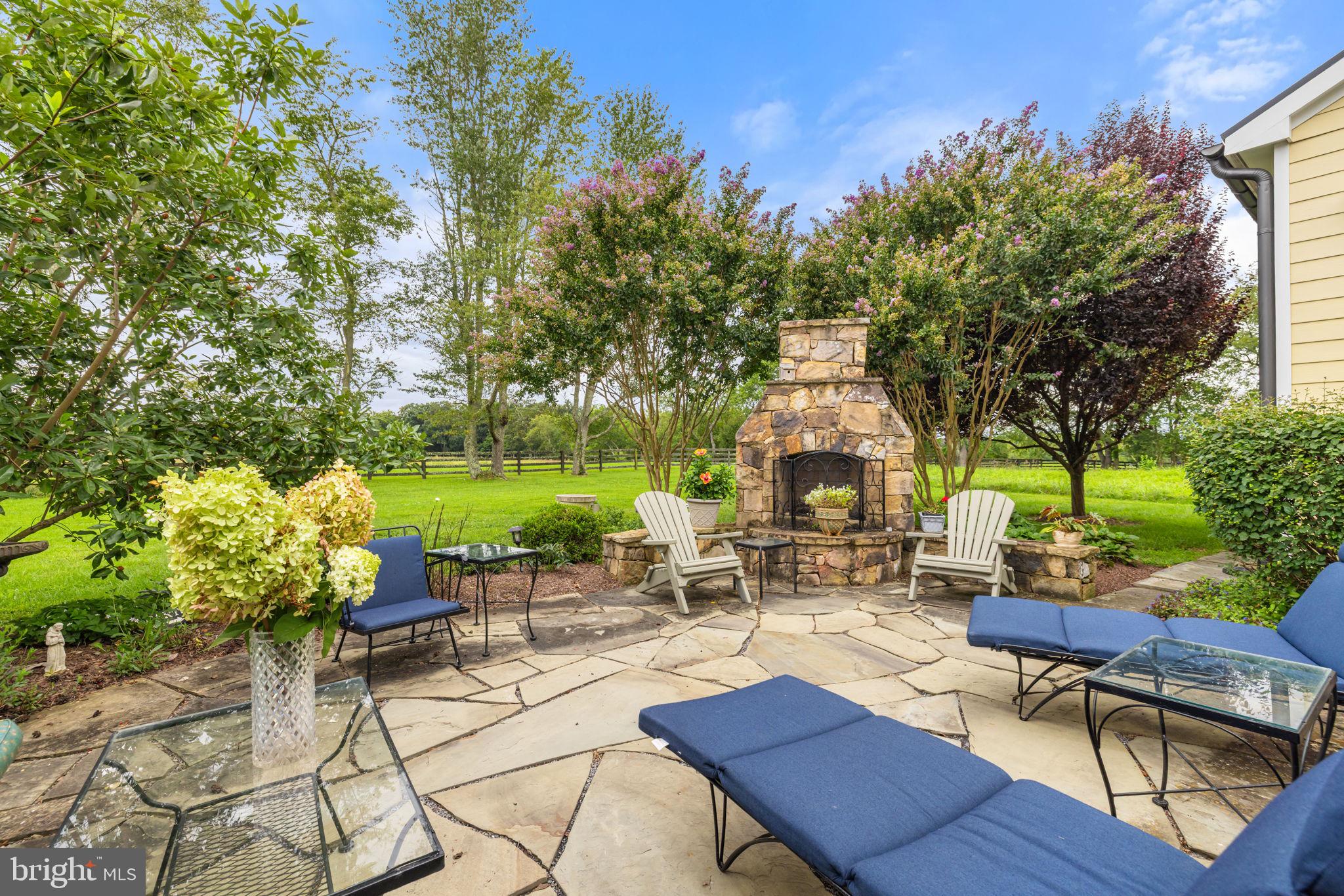 6437 JOHN S MOSBY HIGHWAY