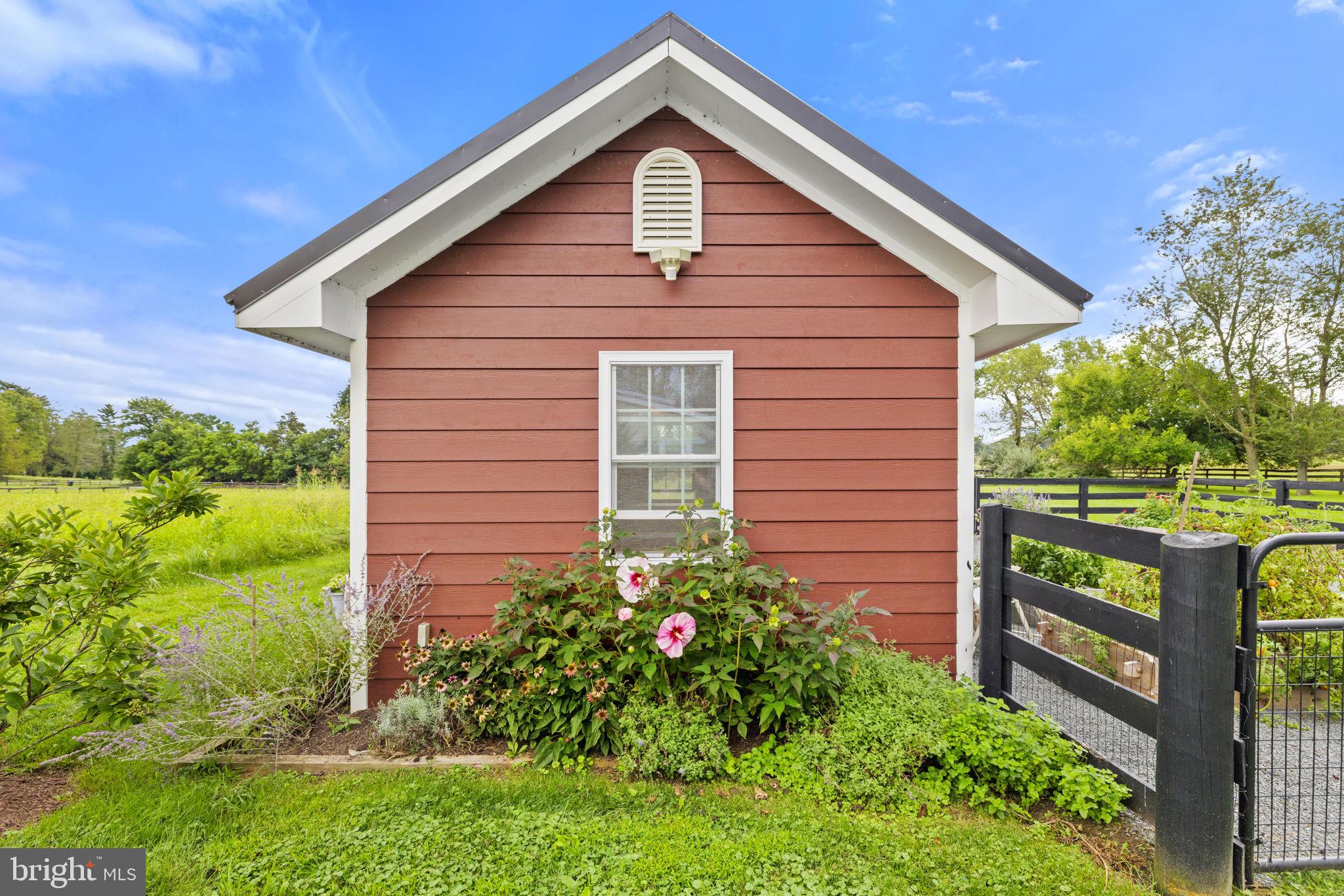 6437 JOHN S MOSBY HIGHWAY