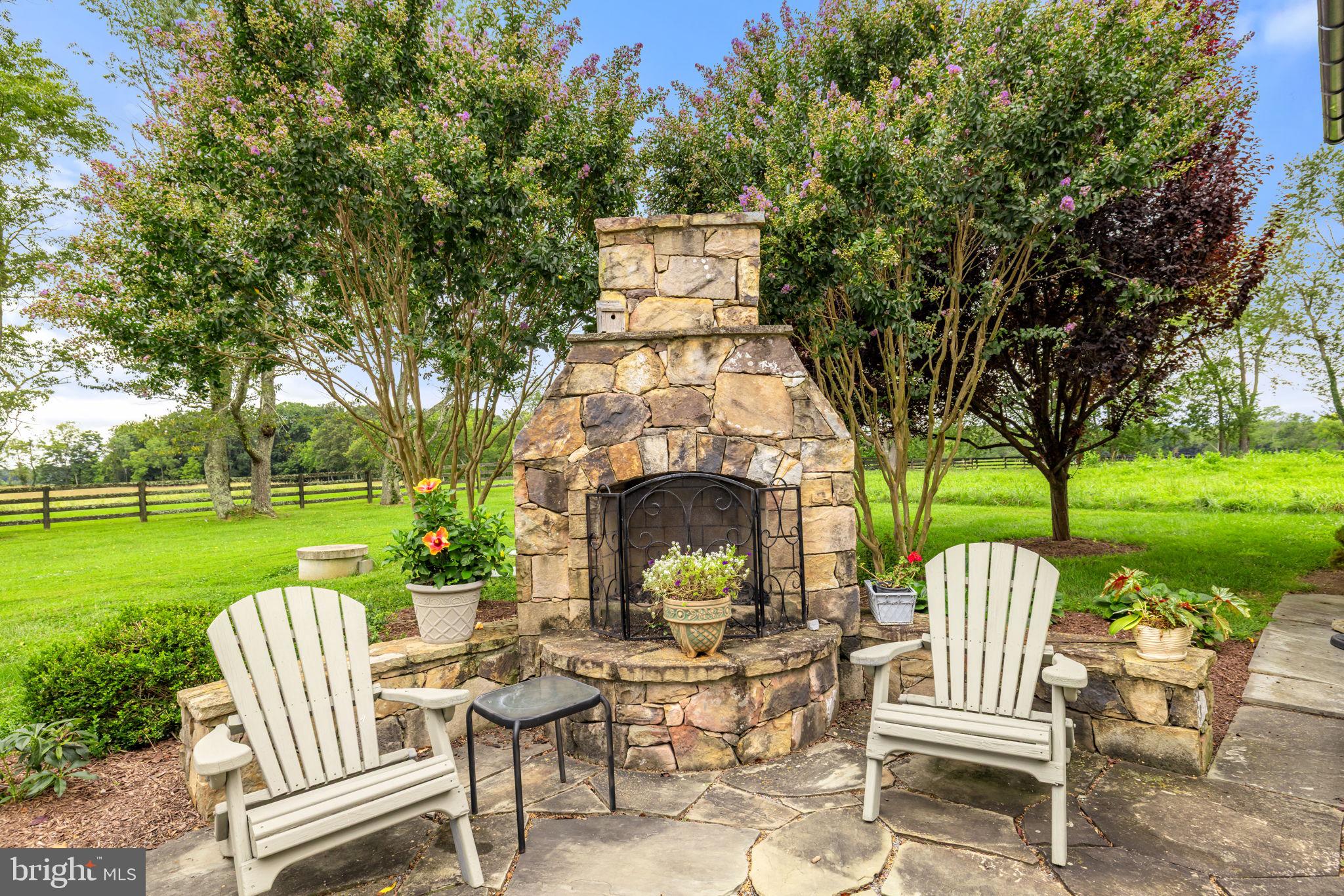 6437 JOHN S MOSBY HIGHWAY