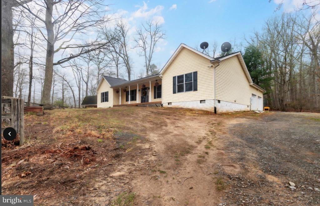 9373 WALDEN LANE