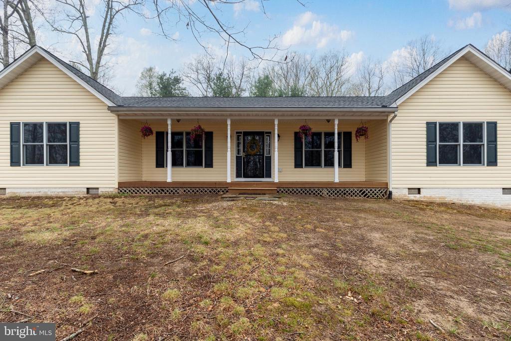 9373 WALDEN LANE