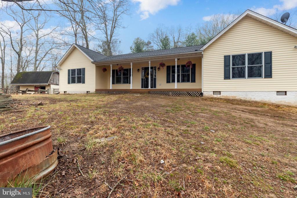 9373 WALDEN LANE
