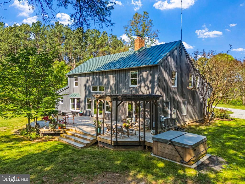 3079 HALFWAY ROAD