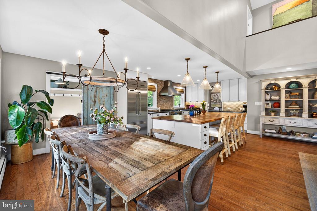 3079 HALFWAY ROAD