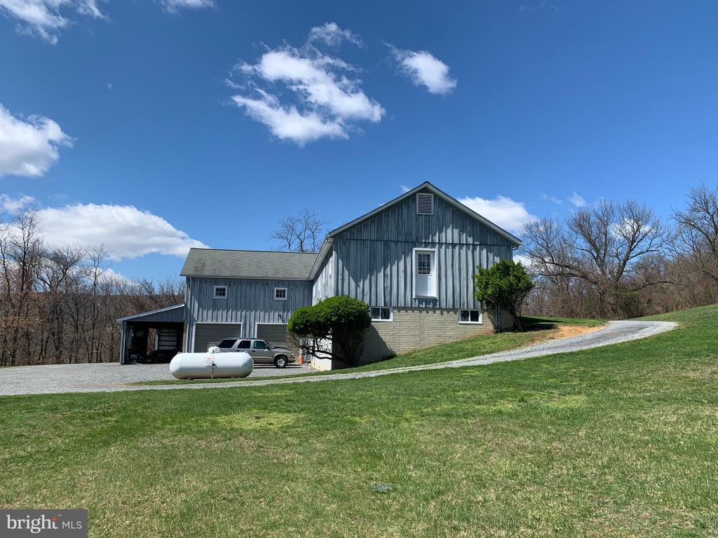 10436 JOHN S MOSBY HIGHWAY