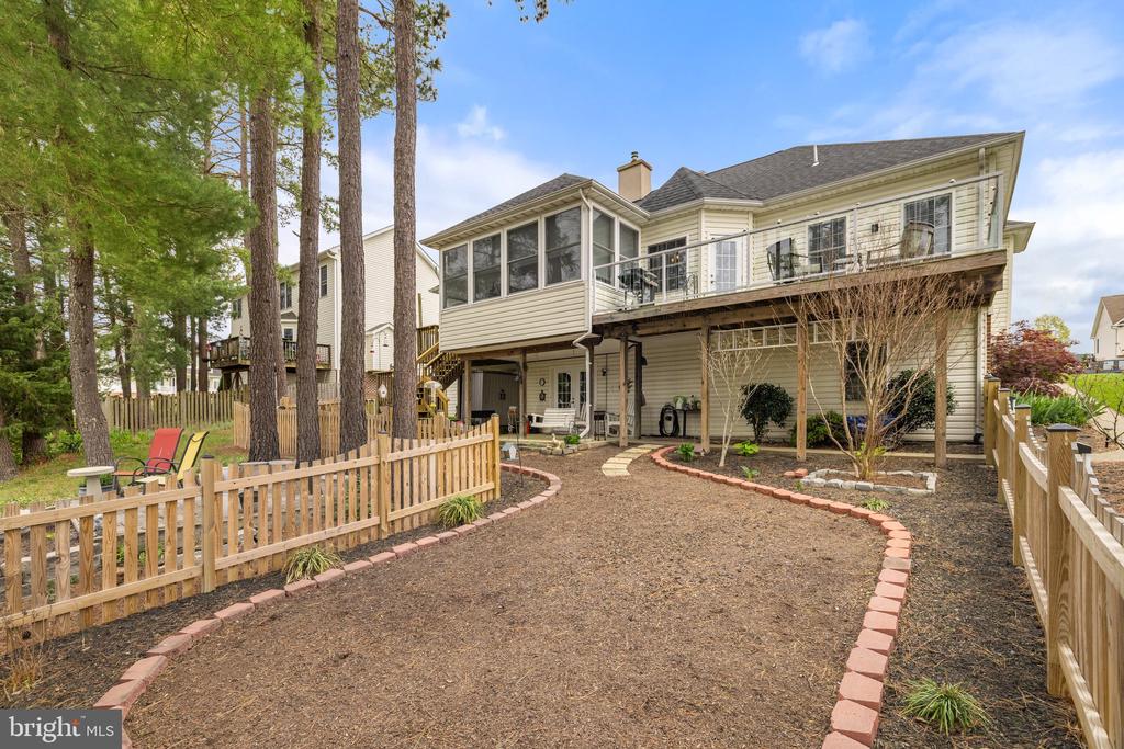124 McClure Way