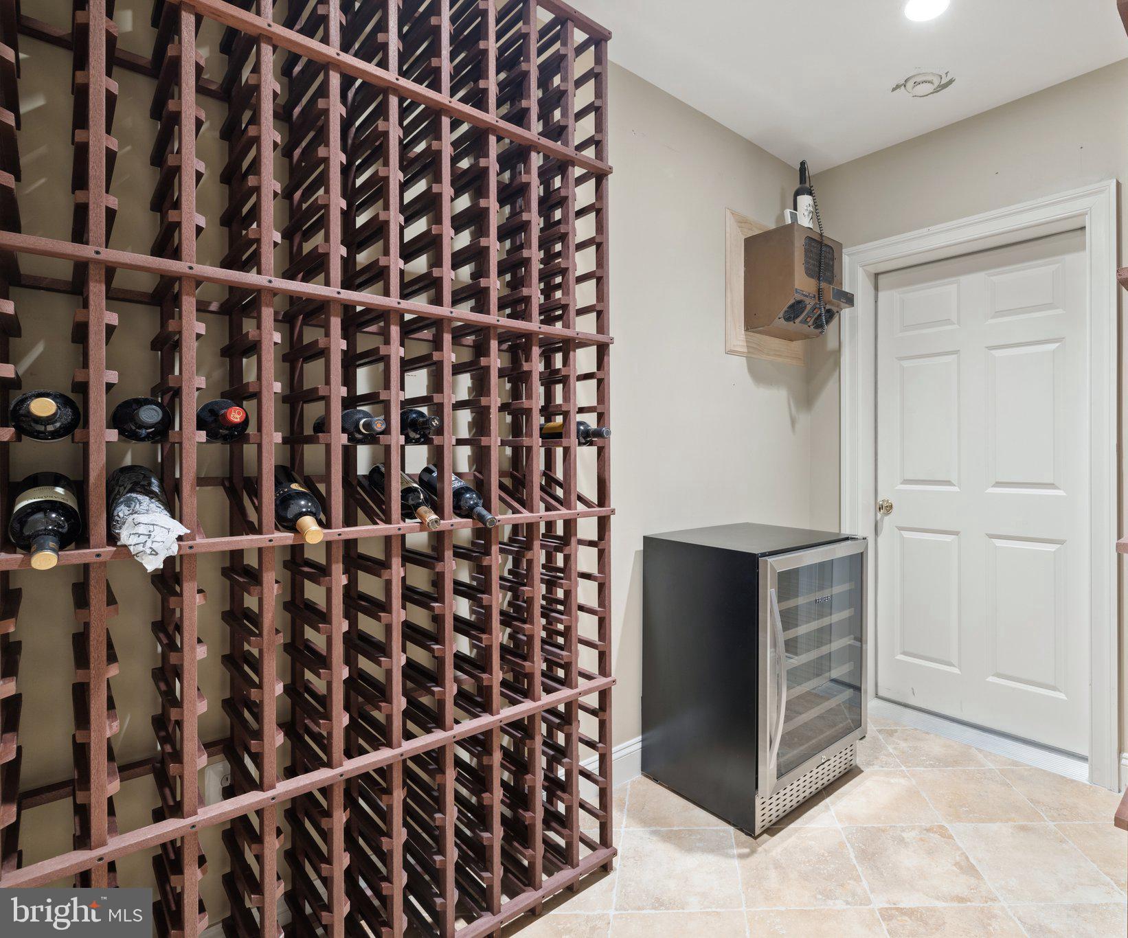35359 Creek Ridge Ln