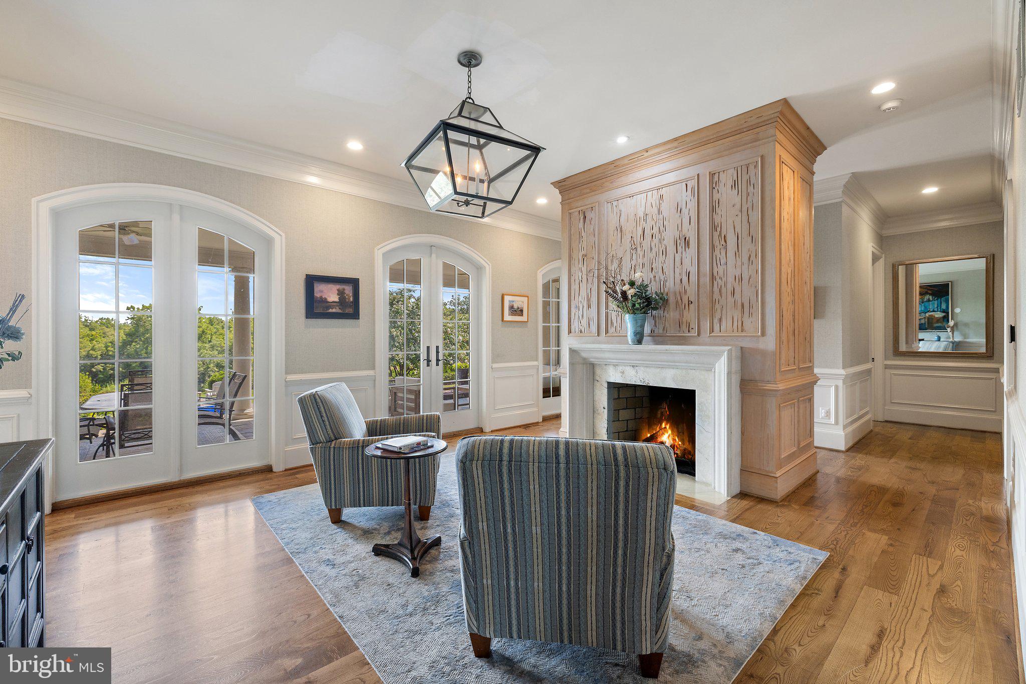 35359 Creek Ridge Ln