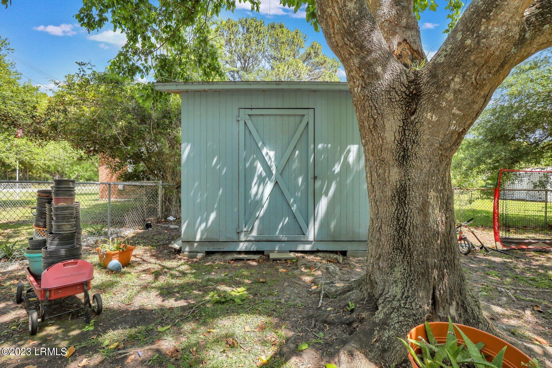 11 Castle Rock Road