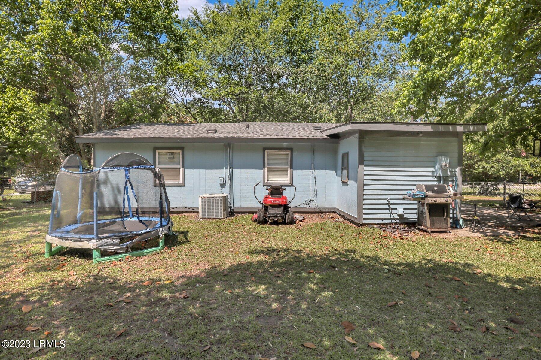 11 Castle Rock Road