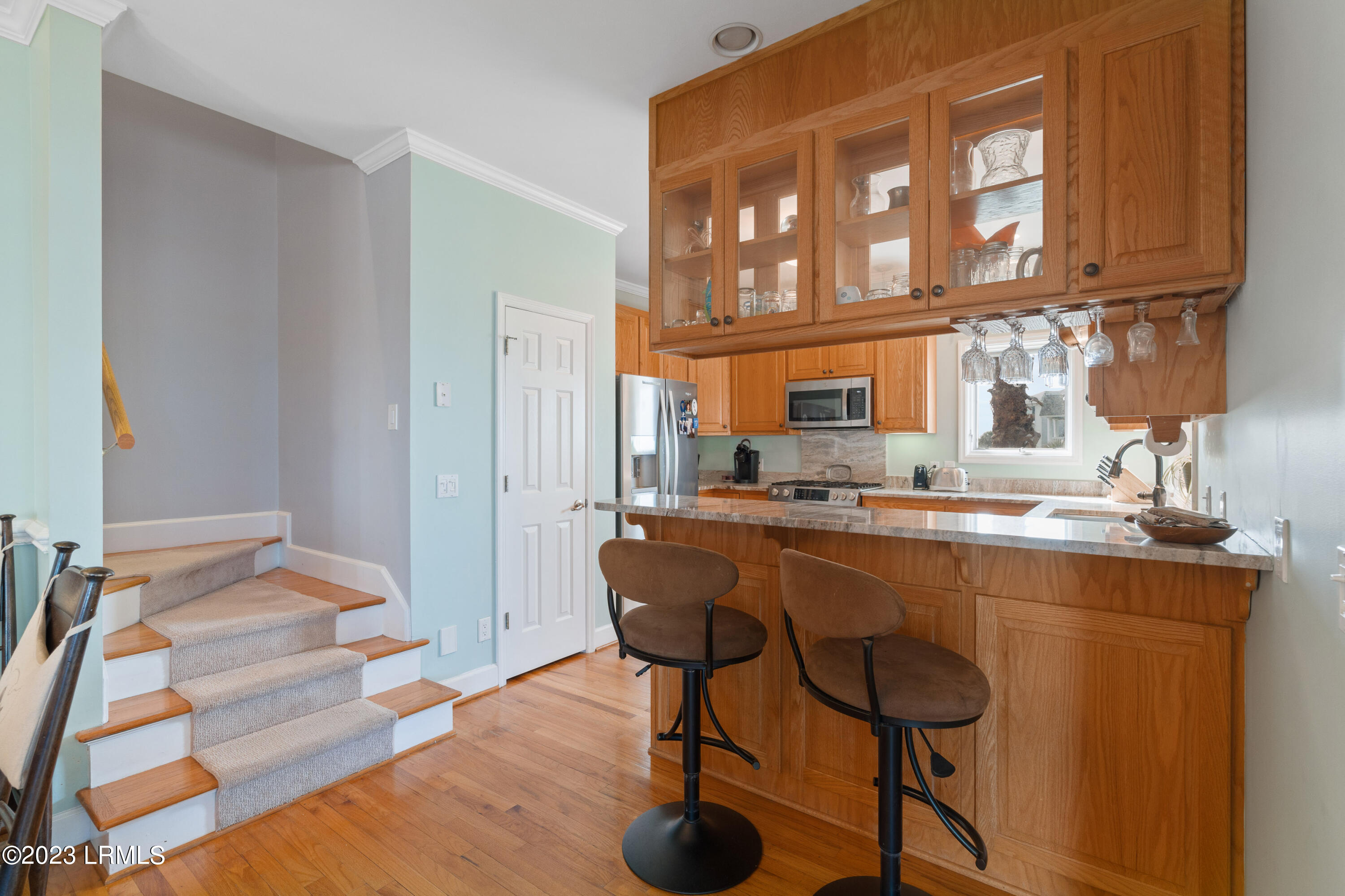 88 Harbor Drive N