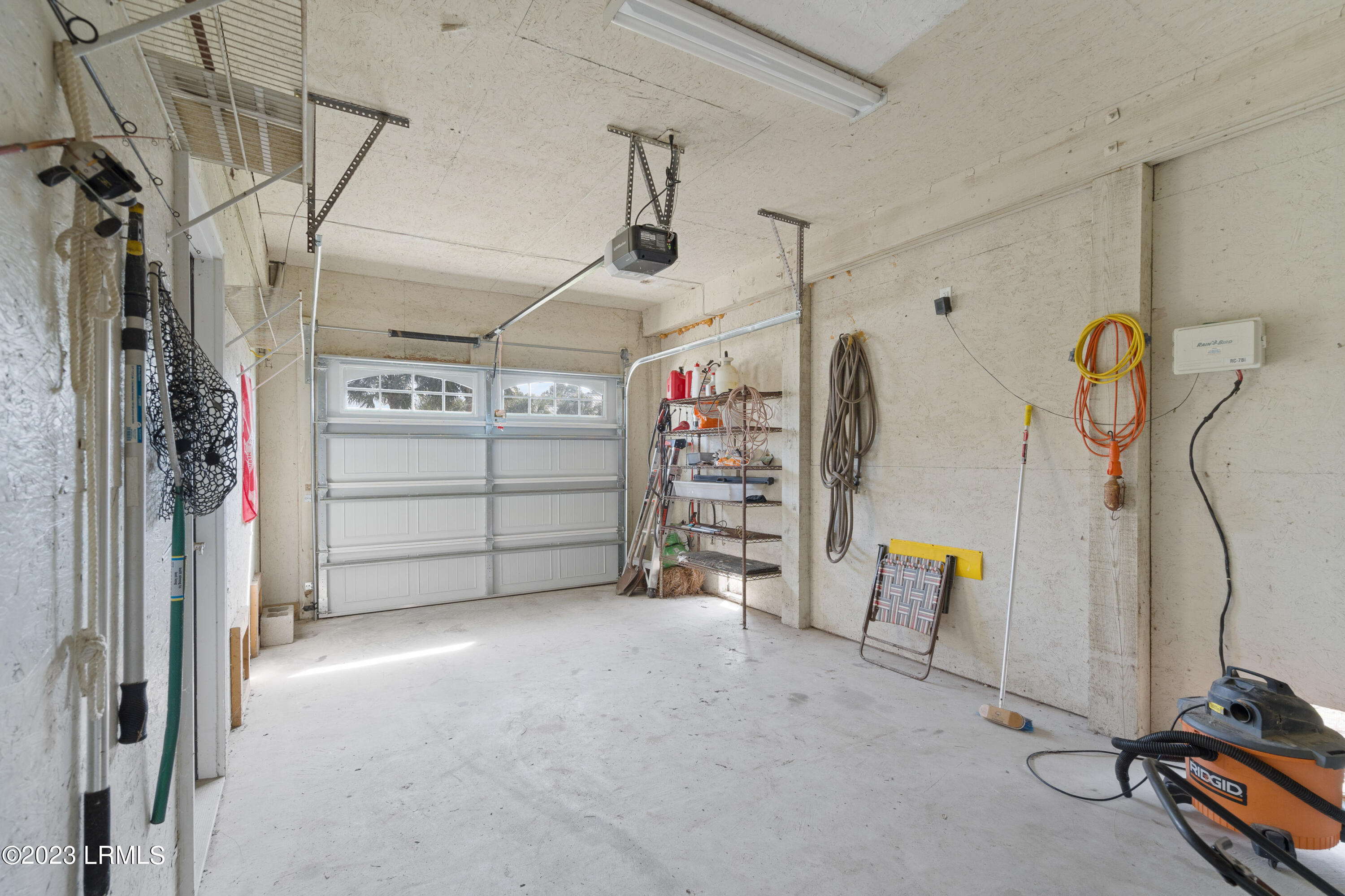 88 Harbor Drive N