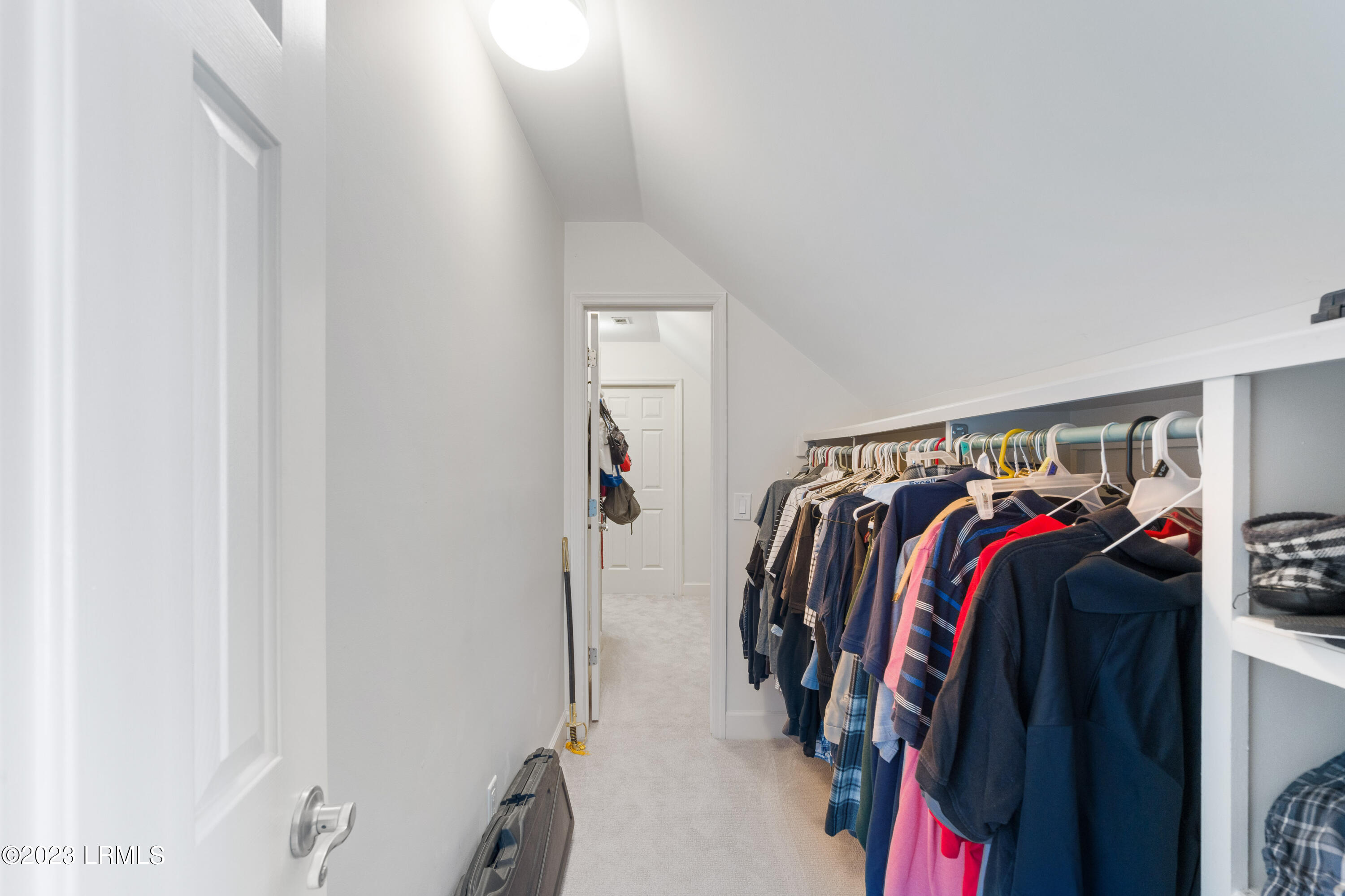 88 Harbor Drive N