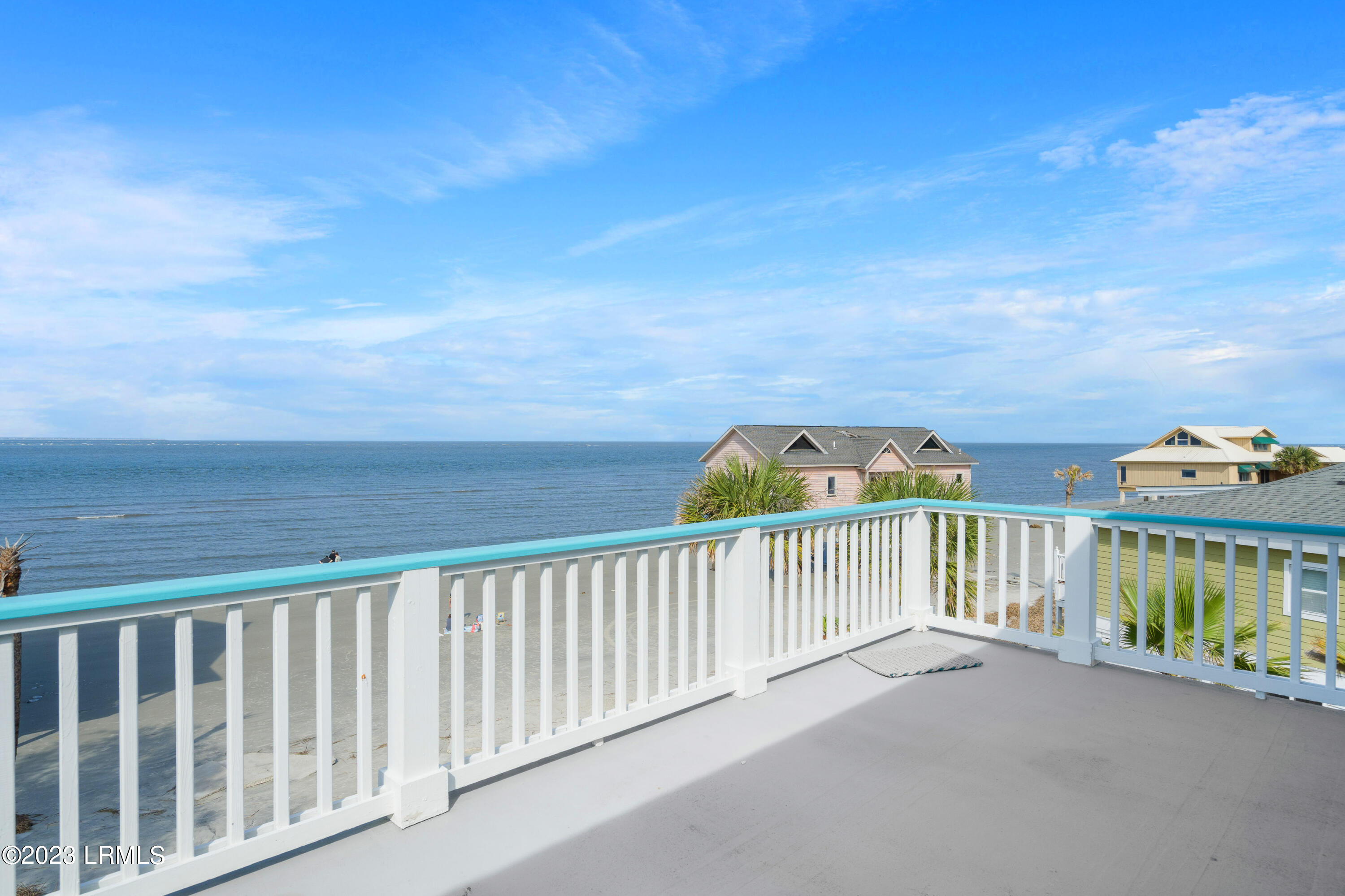 88 Harbor Drive N