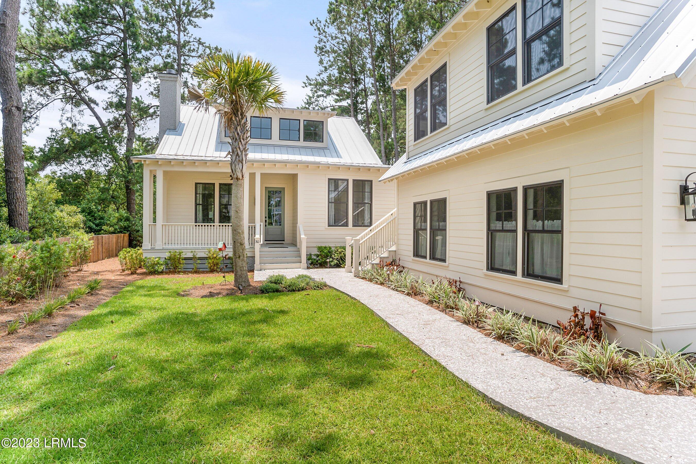 30 Stoney Island Drive