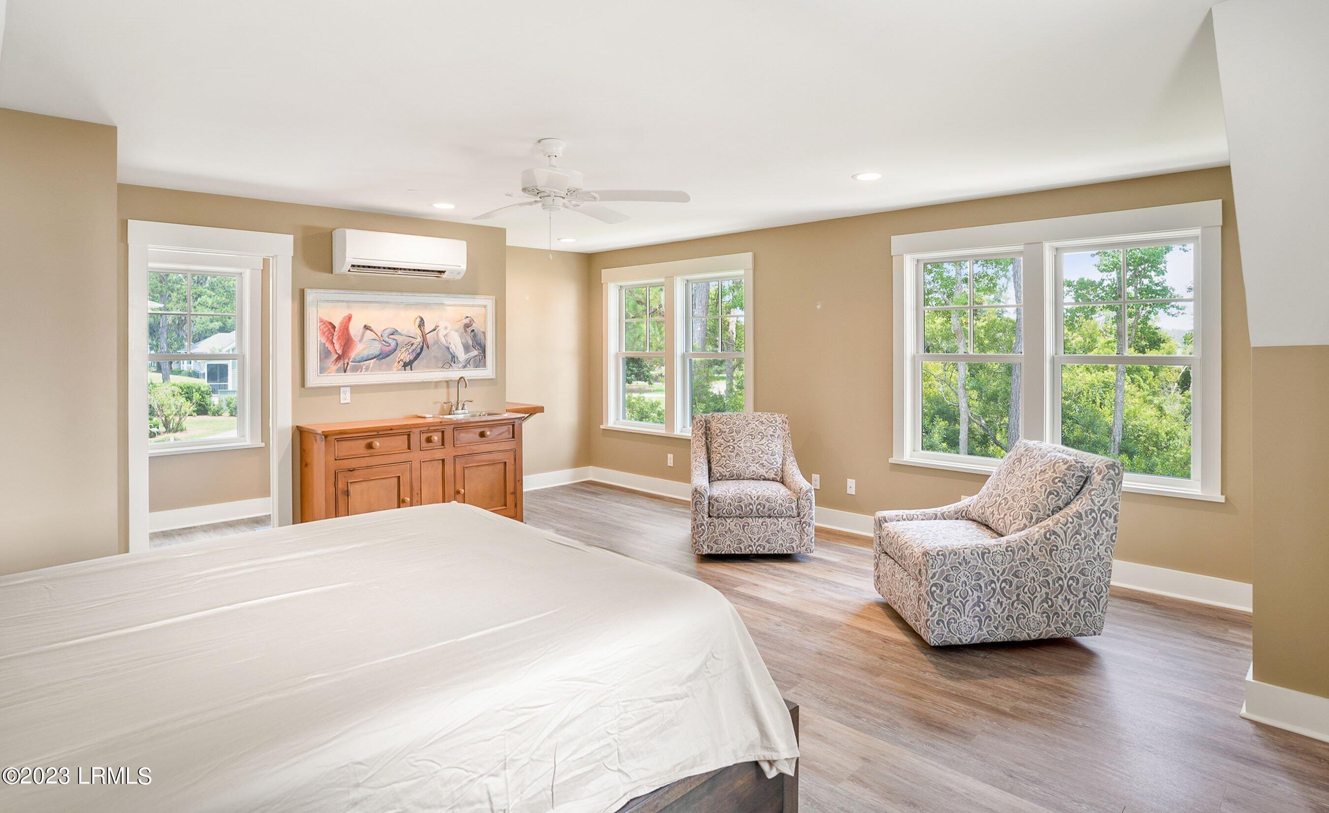 30 Stoney Island Drive