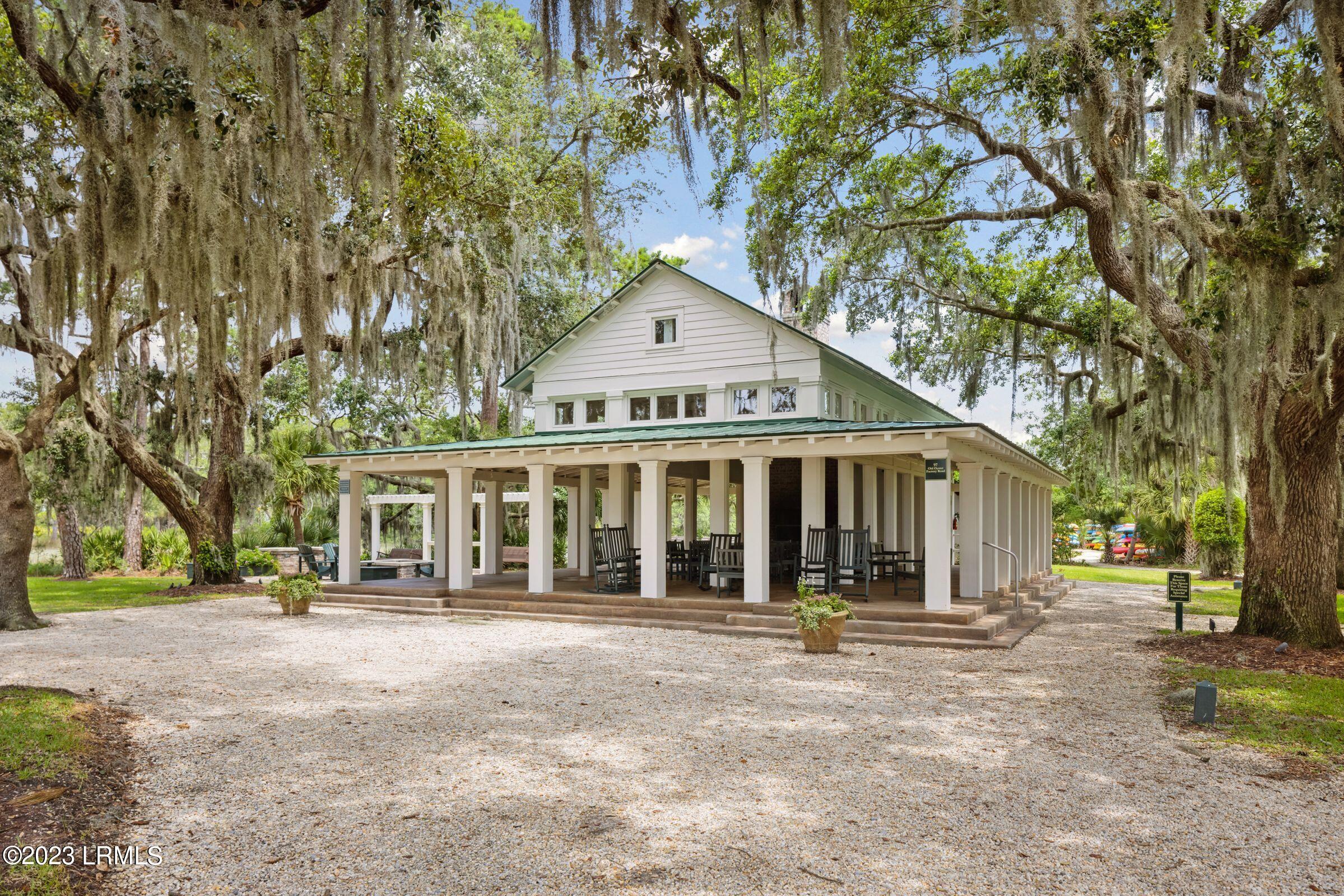11 Mount Grace