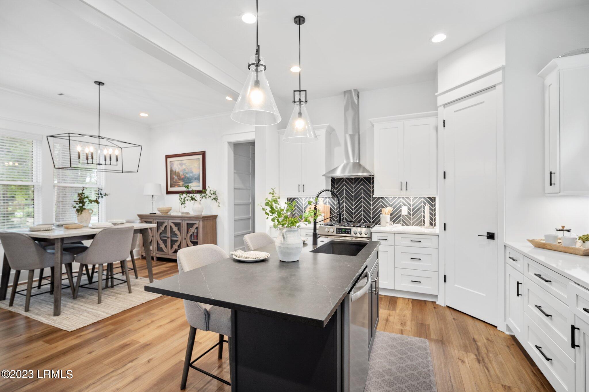 37 Park Square S