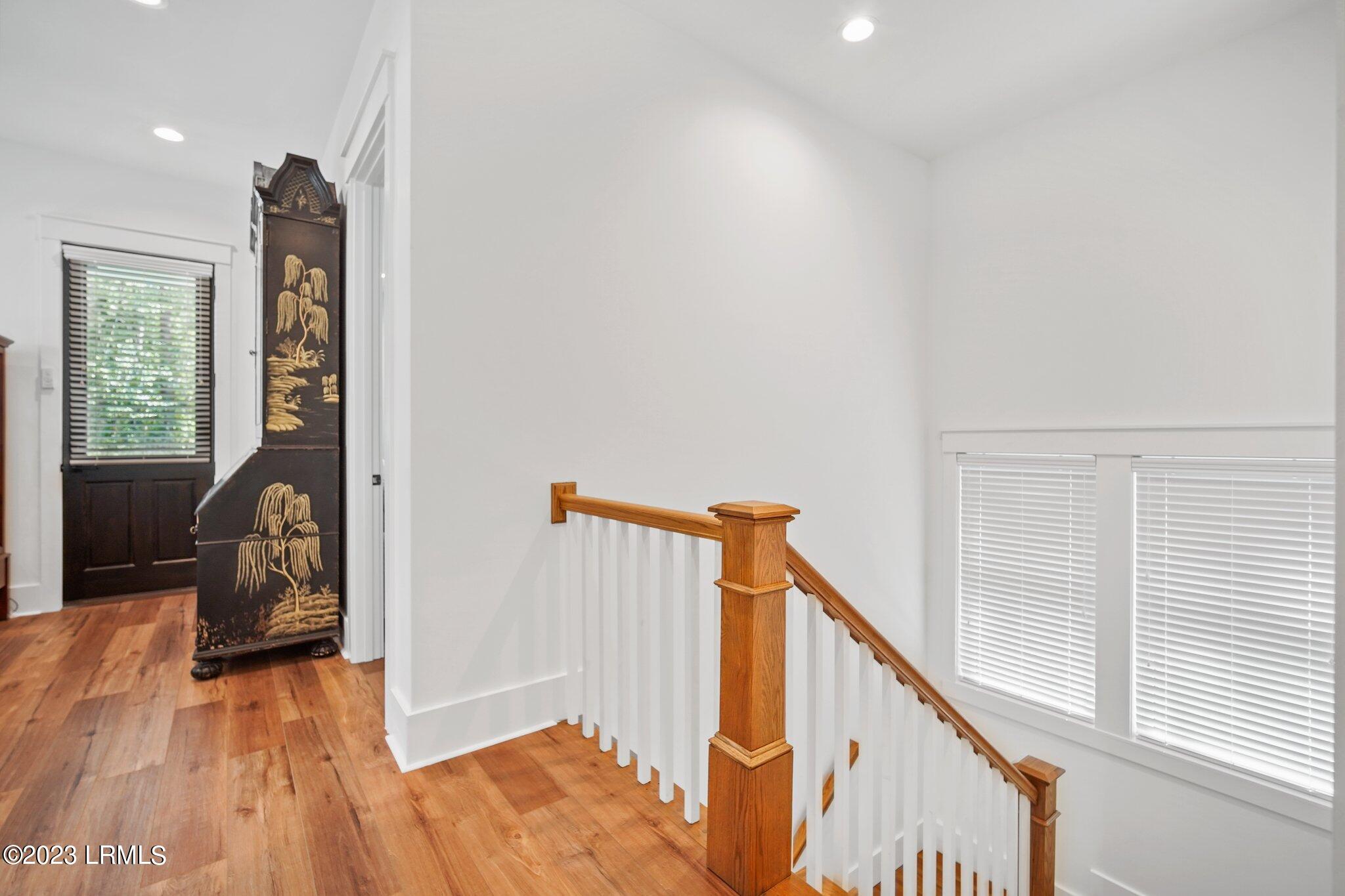 37 Park Square S