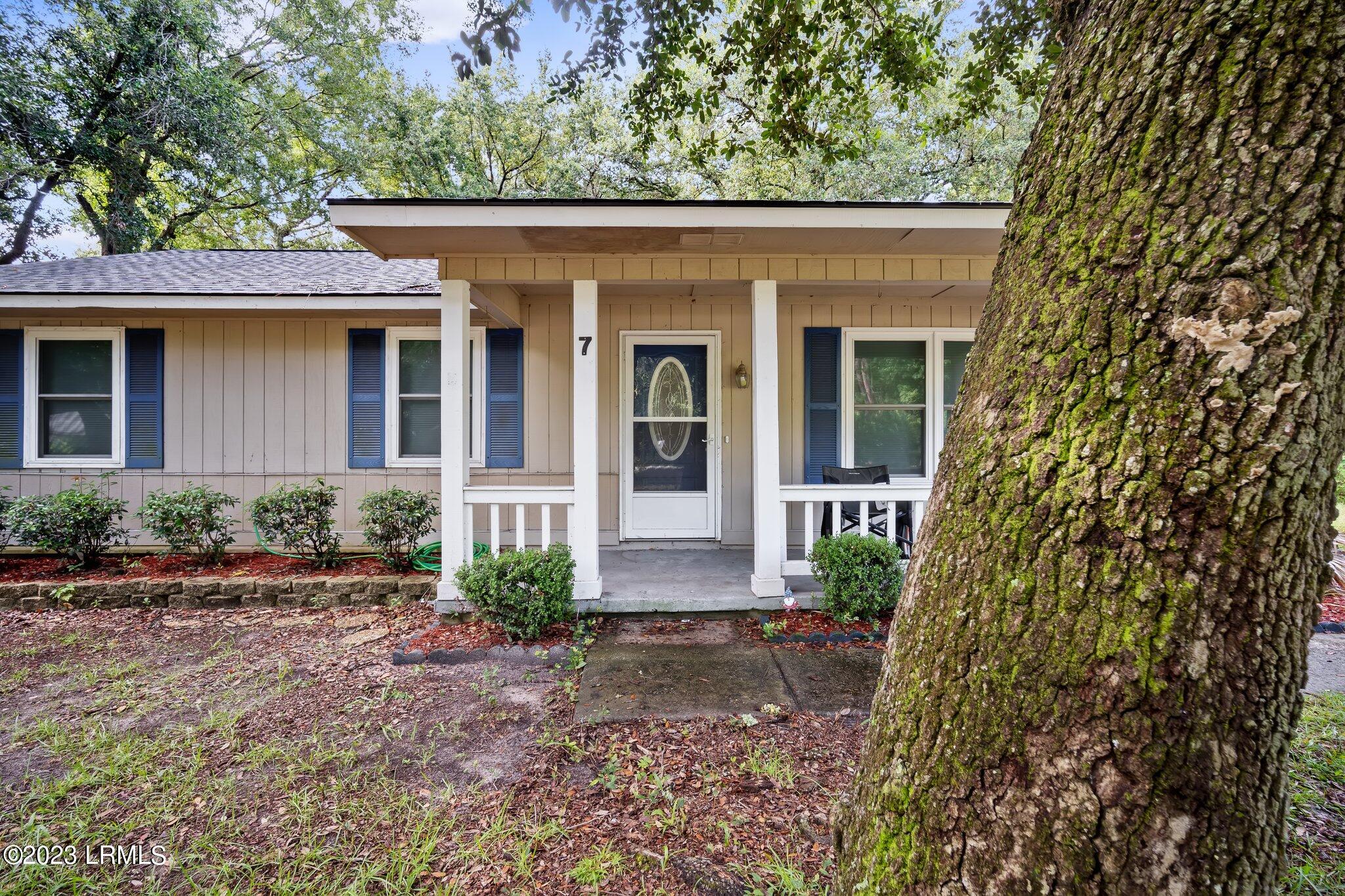 7 Buck Road