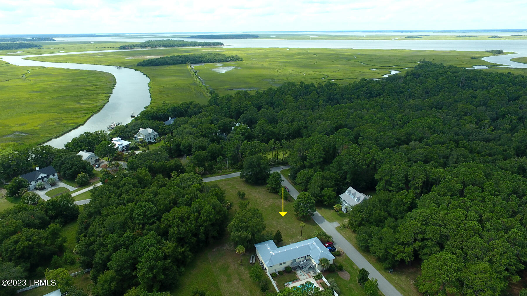 6 Coffin Bluff Road, St. Helena Island