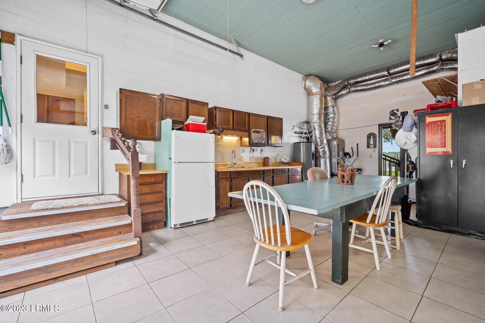 290 Perryclear Drive