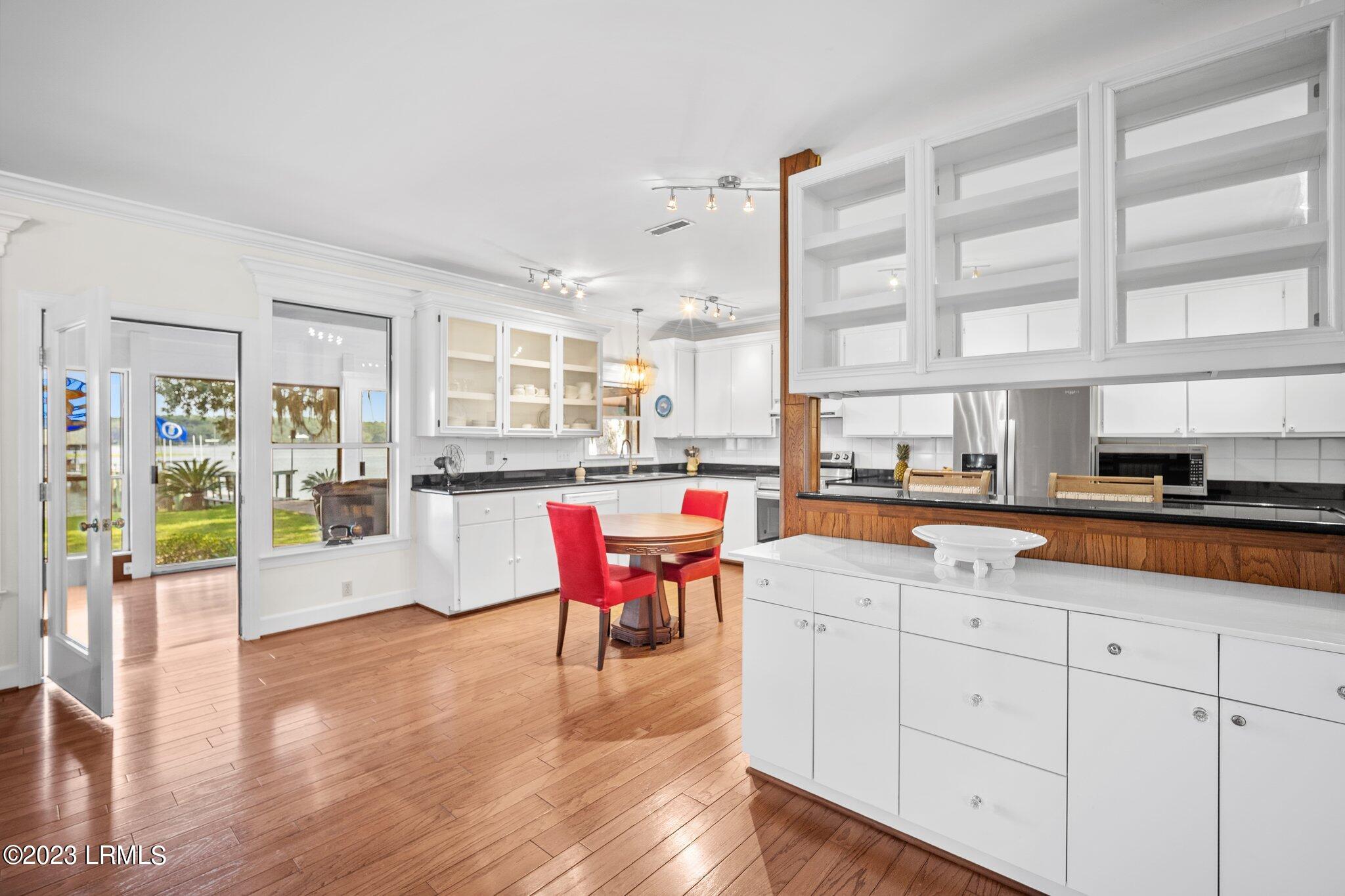 290 Perryclear Drive
