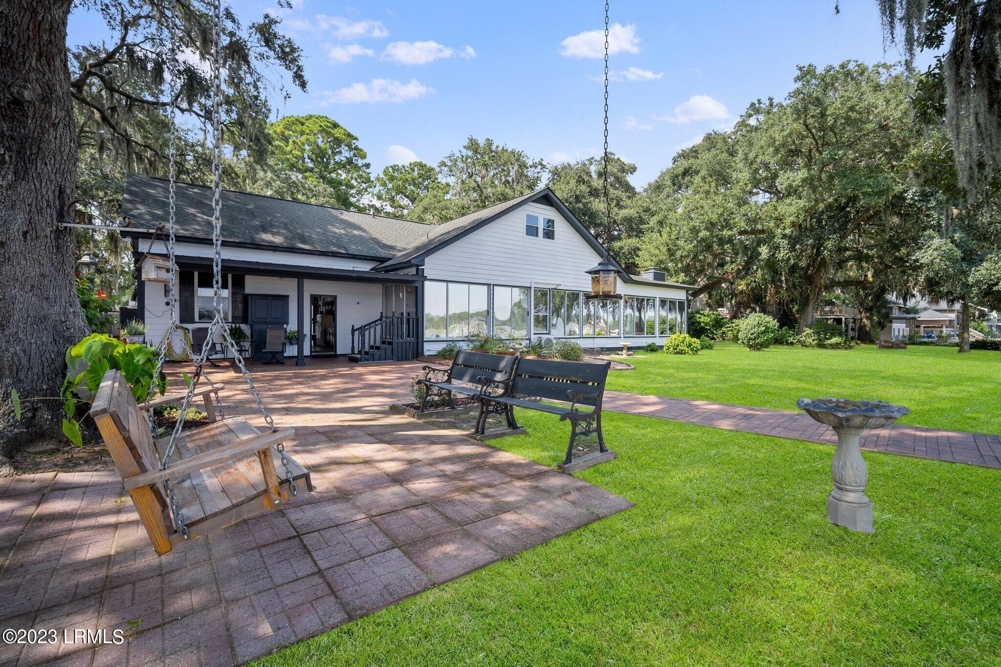 290 Perryclear Drive