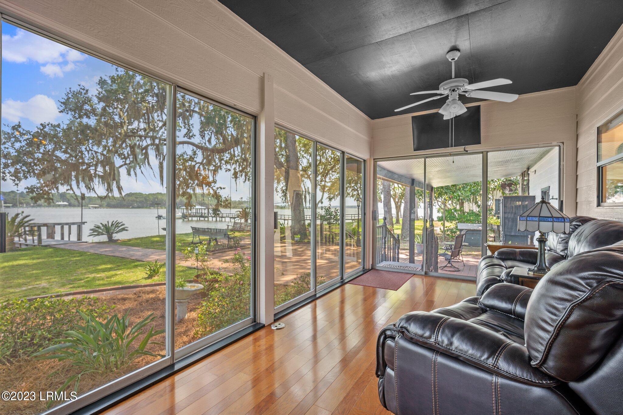 290 Perryclear Drive