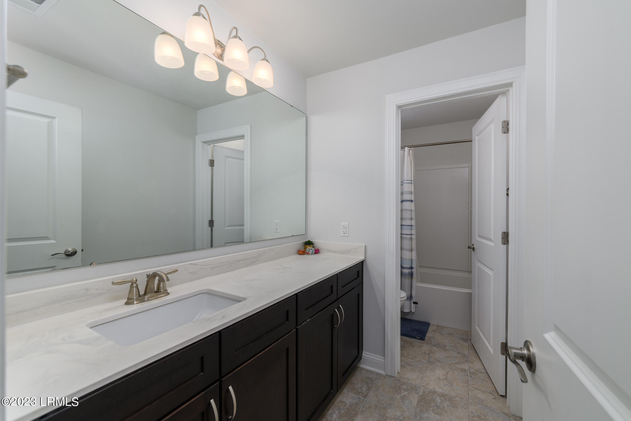 3764 Oyster Bluff Drive