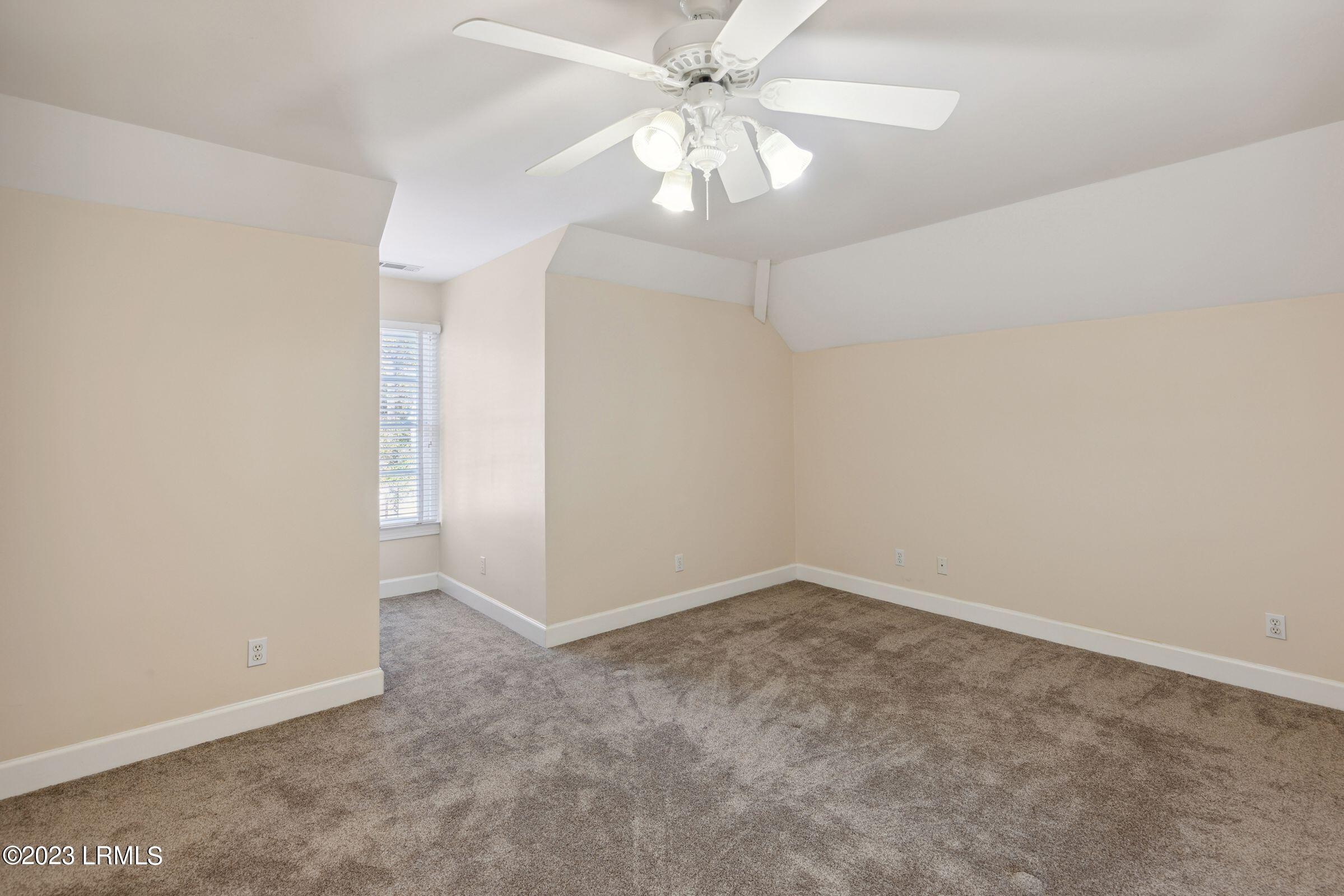 17 Bostick Circle