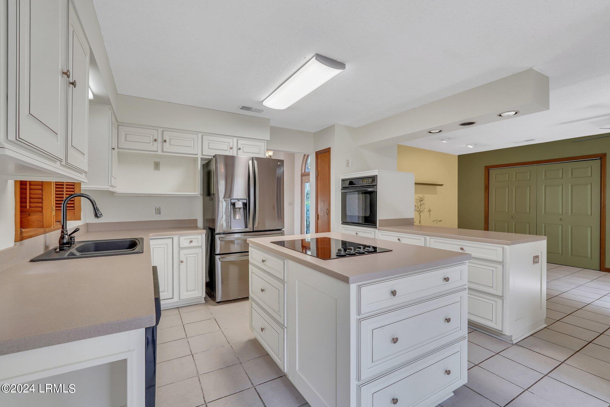 710 Sunset Circle