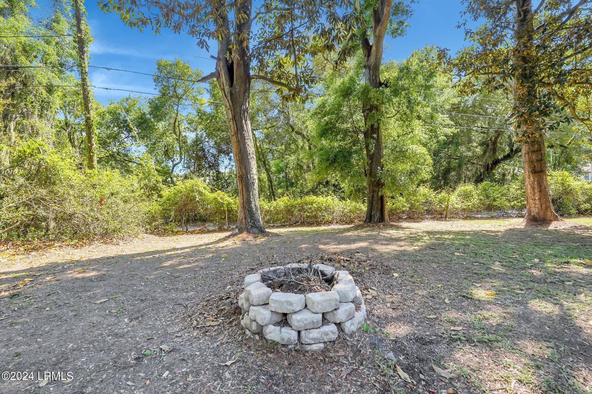 2 Katy Circle
