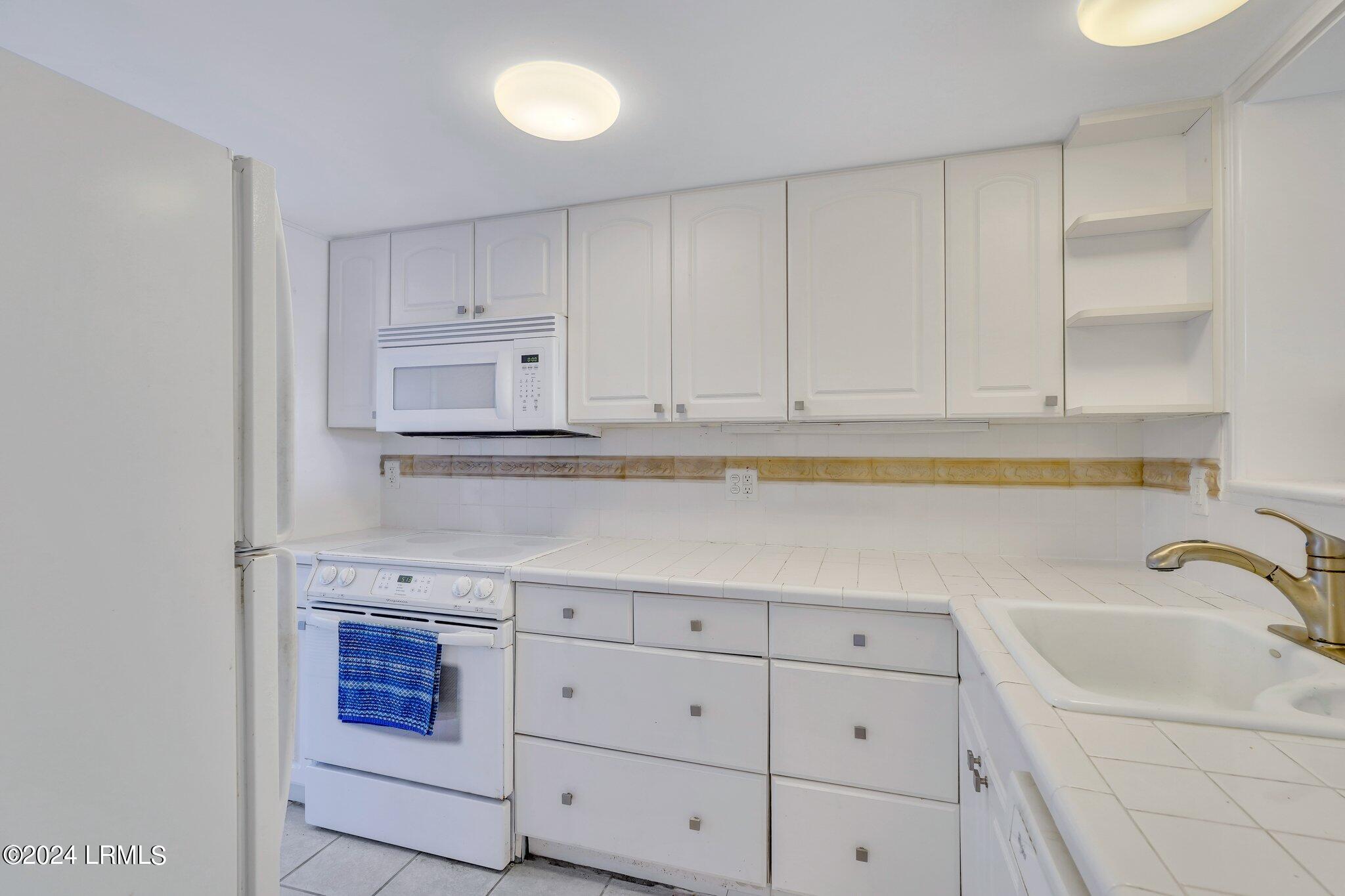 8e Marsh Harbor Drive