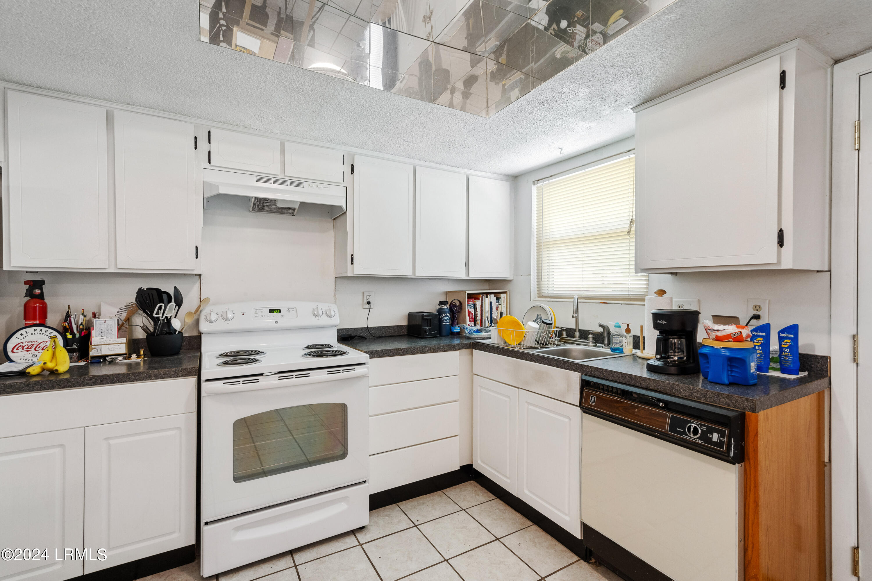 6005 Morning Mist Drive