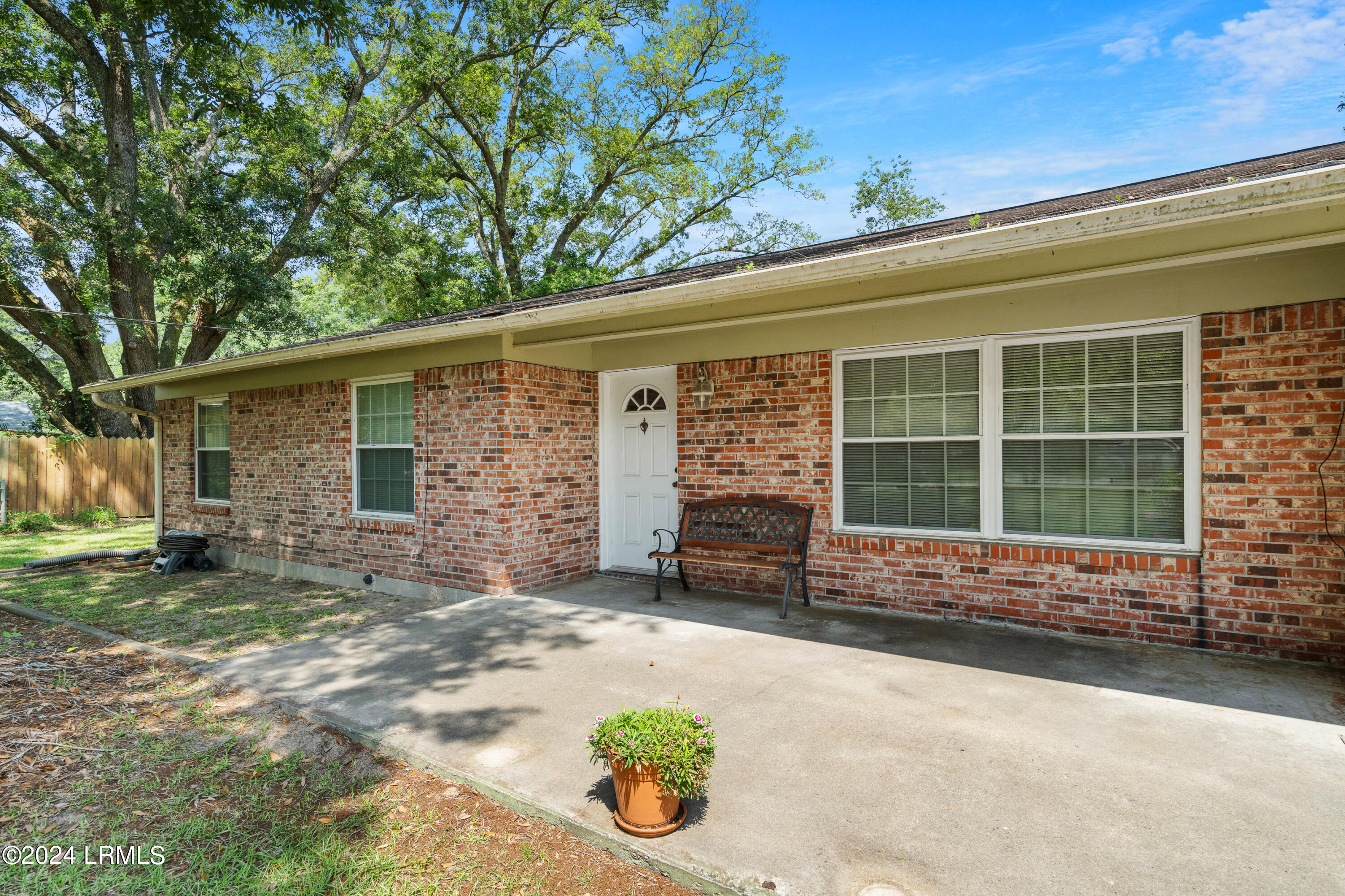 6005 Morning Mist Drive