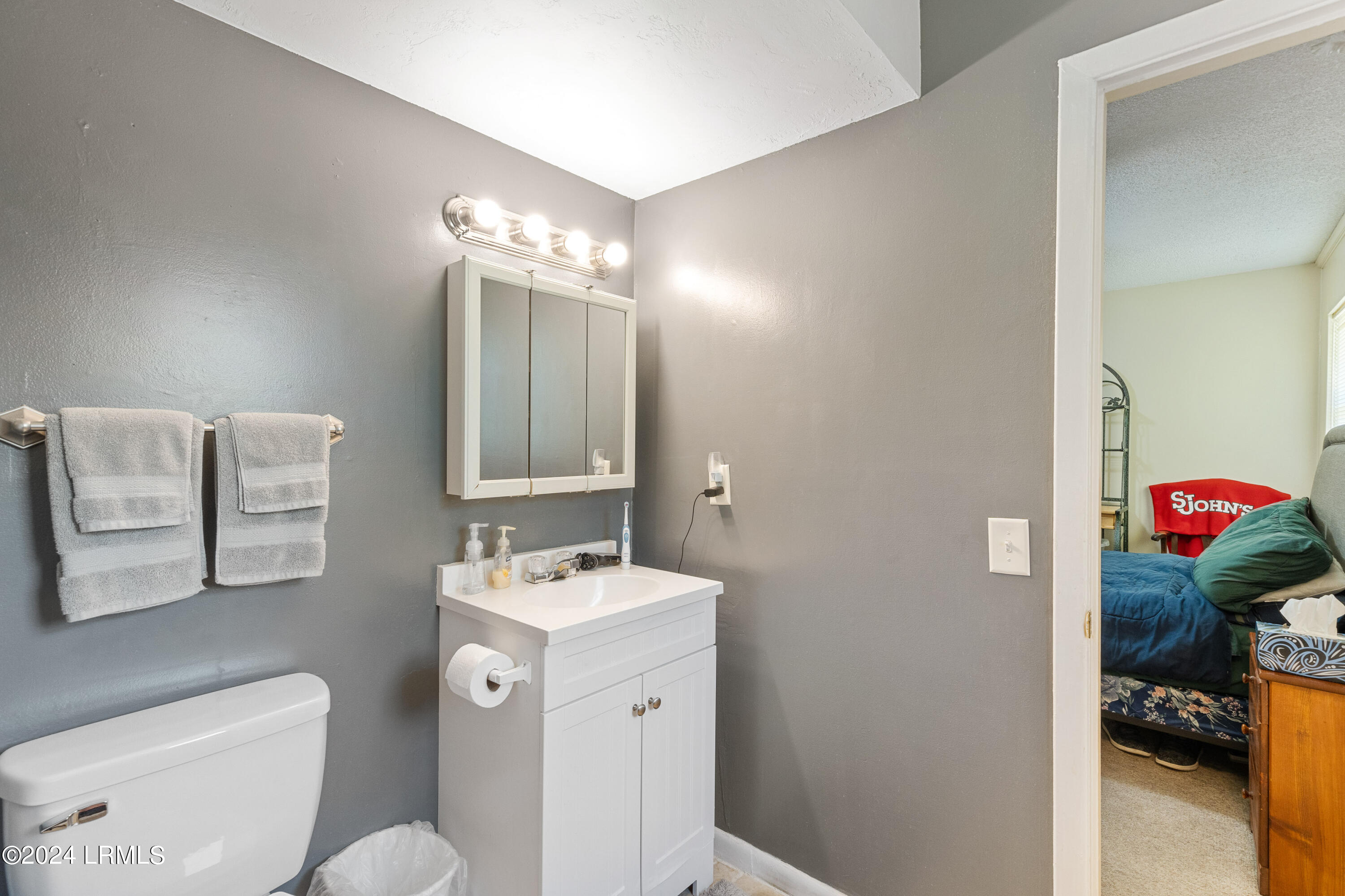 6005 Morning Mist Drive
