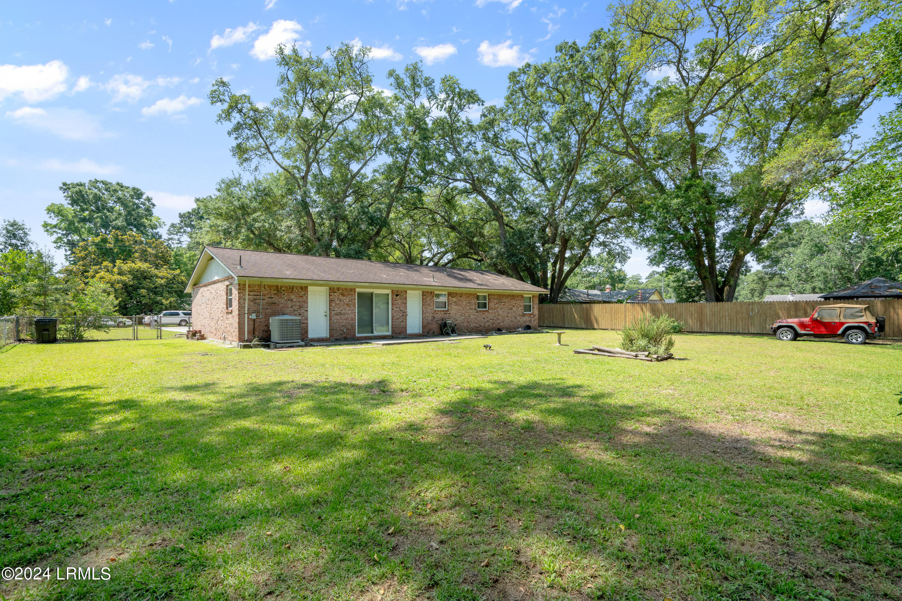 6005 Morning Mist Drive