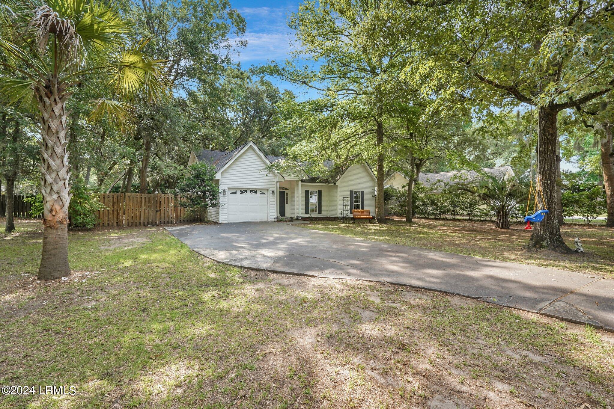 23 Le Moyne Drive