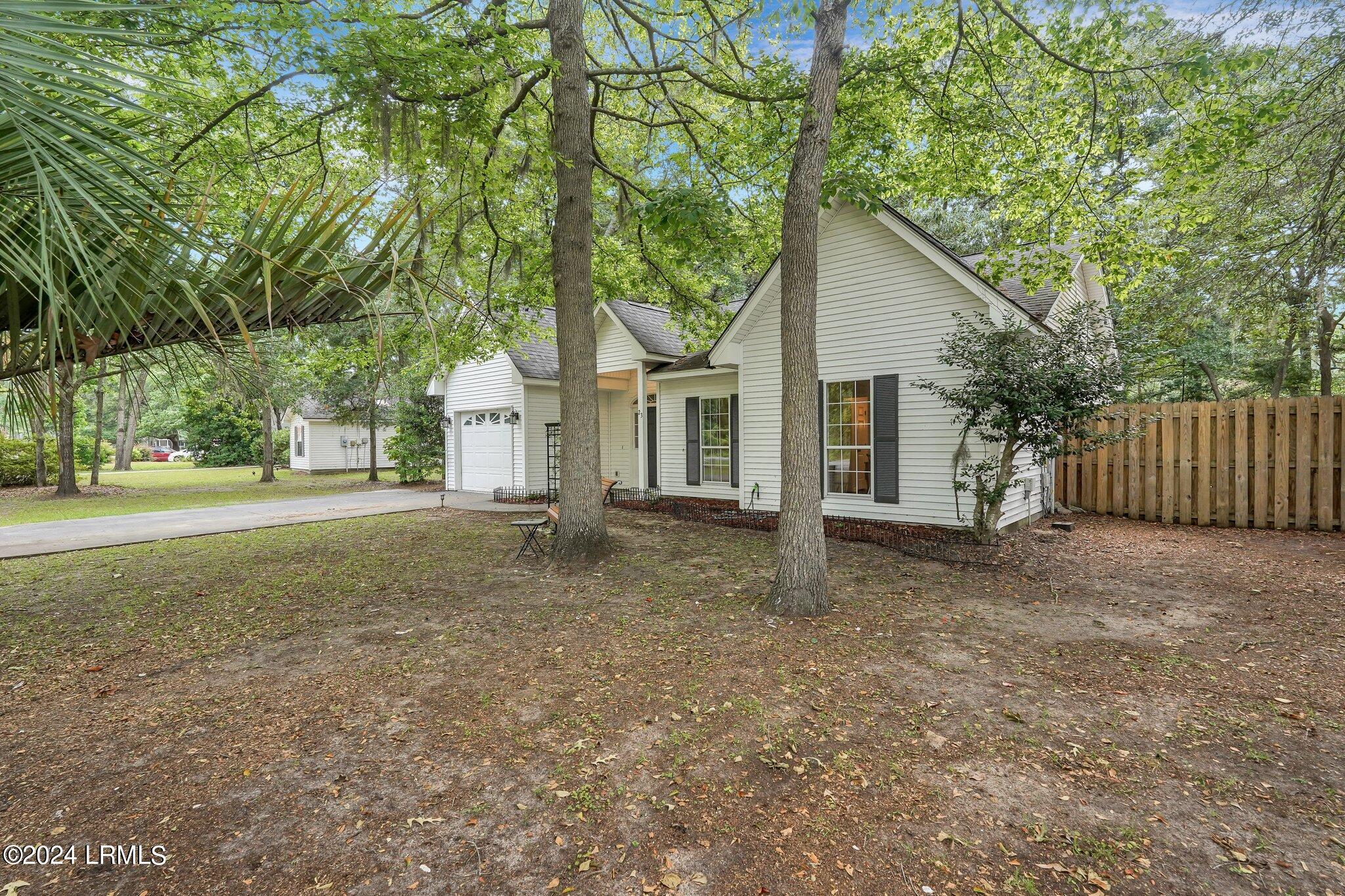 23 Le Moyne Drive