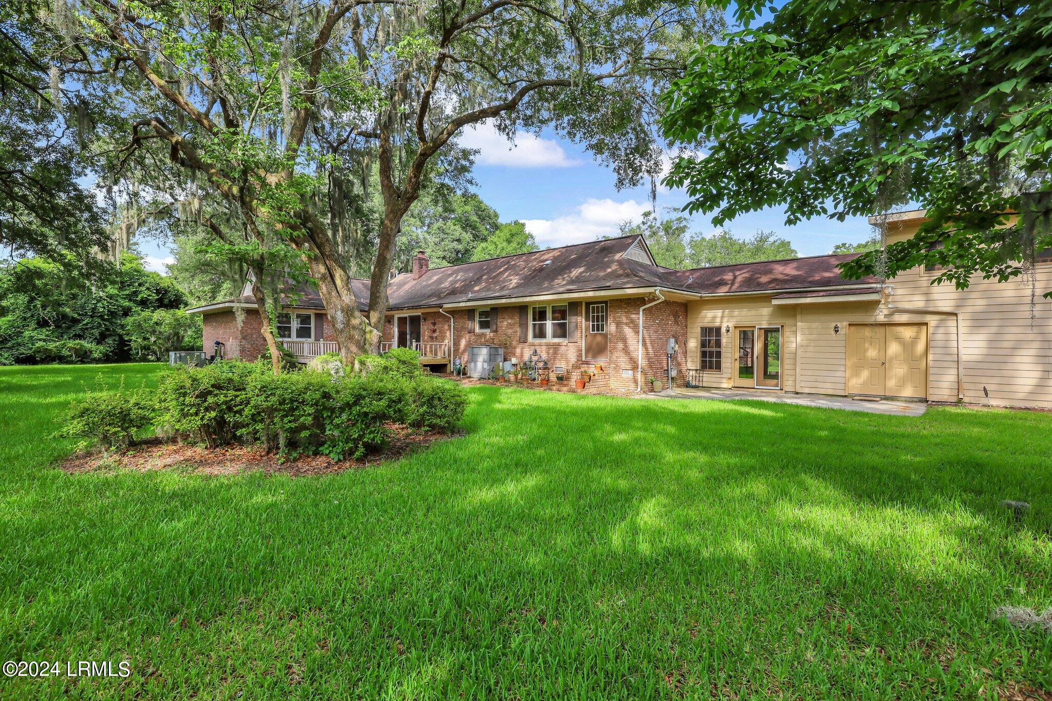 25 Stuart Town Court