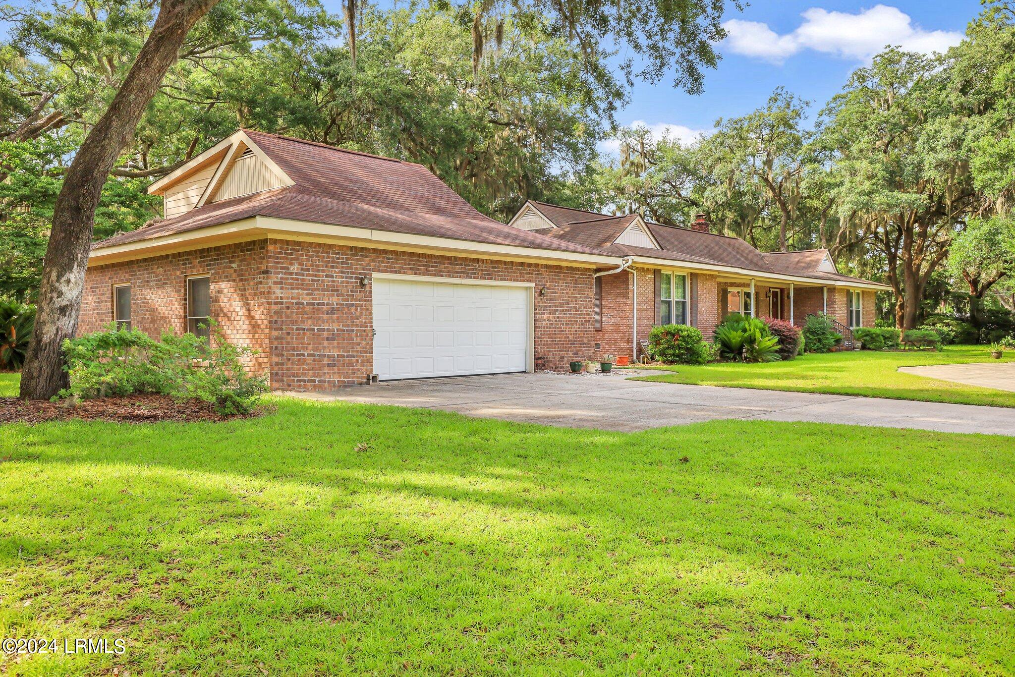 25 Stuart Town Court