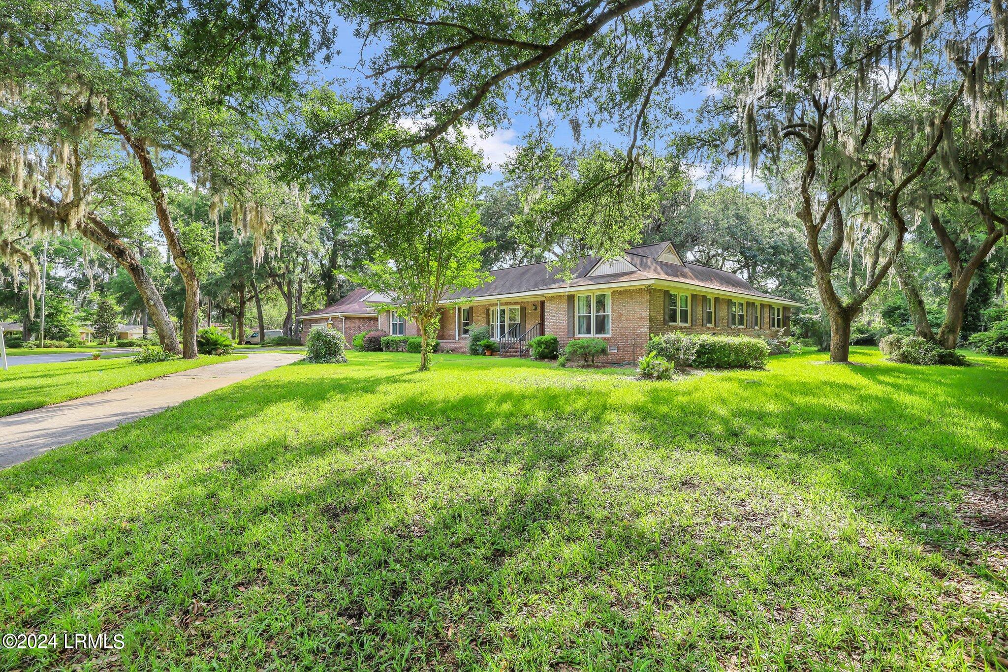 25 Stuart Town Court