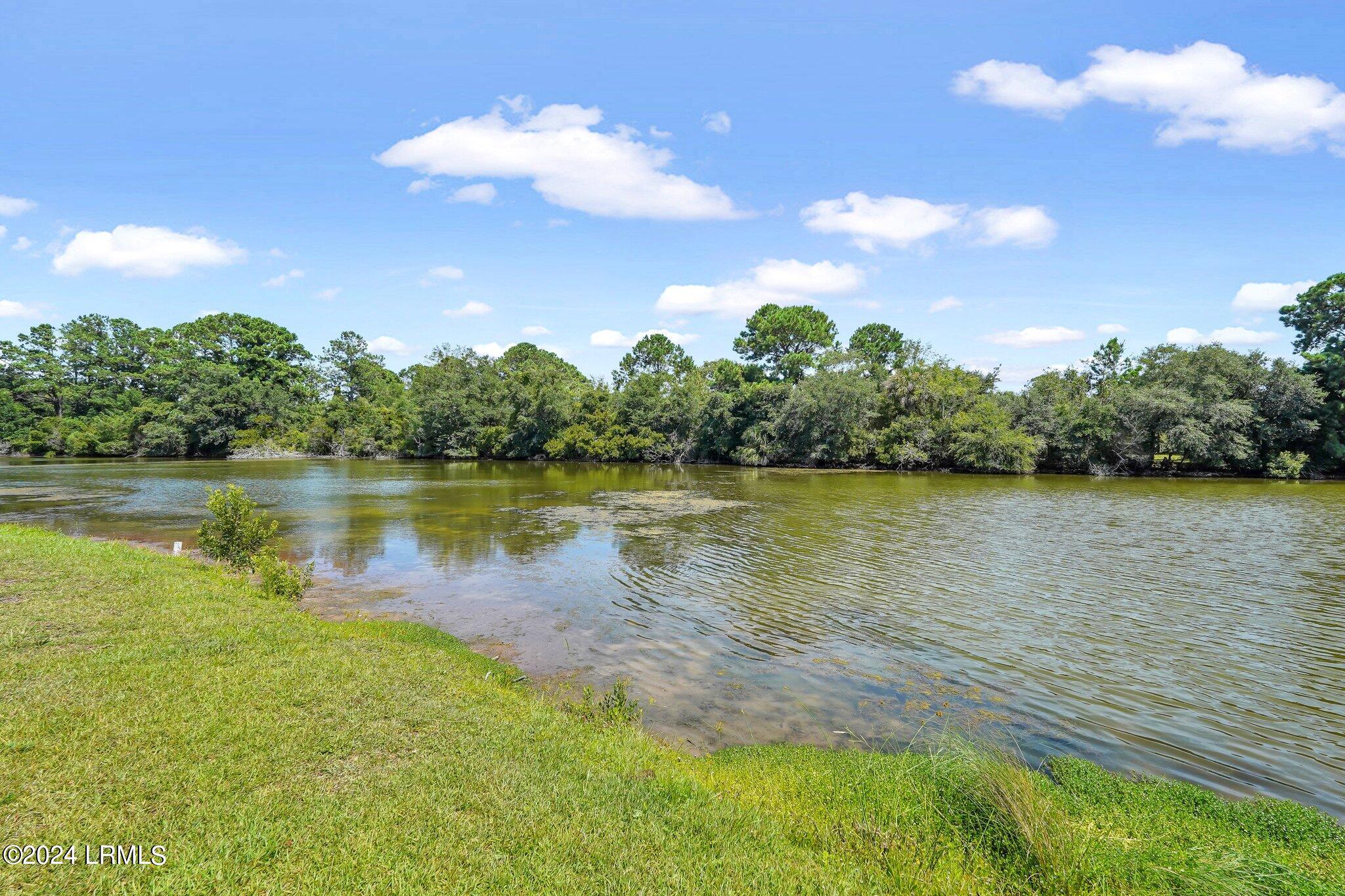13 View Point Circle, St. Helena Island